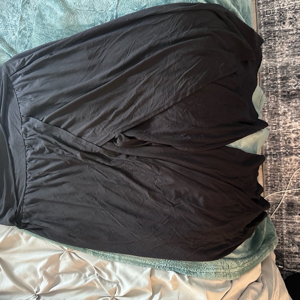 Athleta front leg split pants size large
